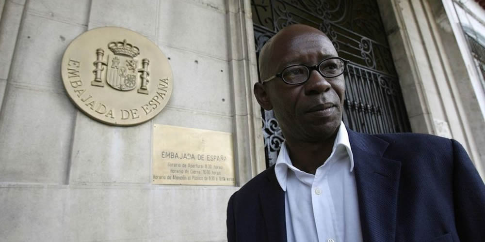 Manuel Cuesta Mor&uacute;a