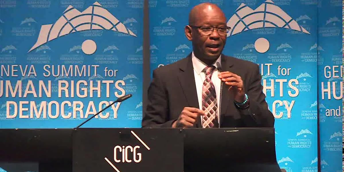 Manuel Cuesta Mor&uacute;a